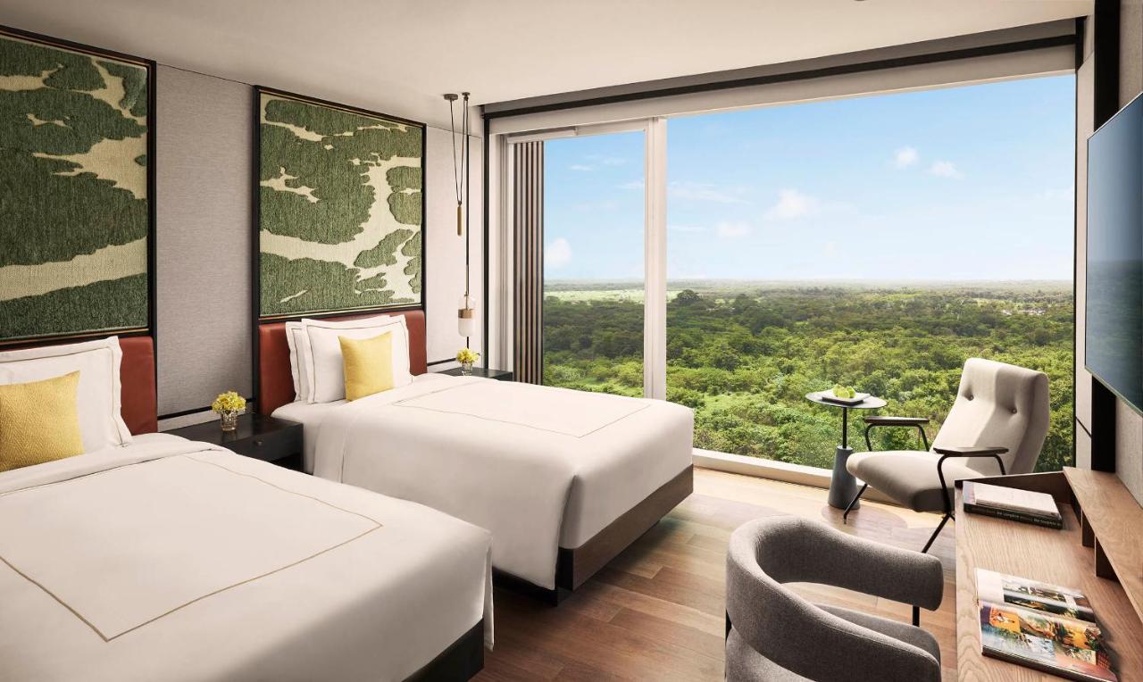 Deluxe Room Twin Bed