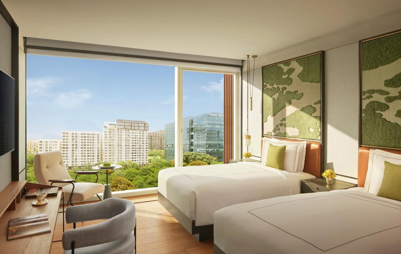 Taj Club Twin Bed with Complimentary One Way Airport Transfer , Evening Cocktail Hours and access to Taj Club Lounge